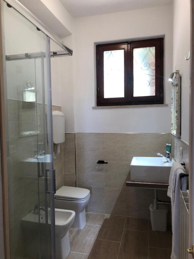 Villa Erika Montenero  Bagian luar foto
