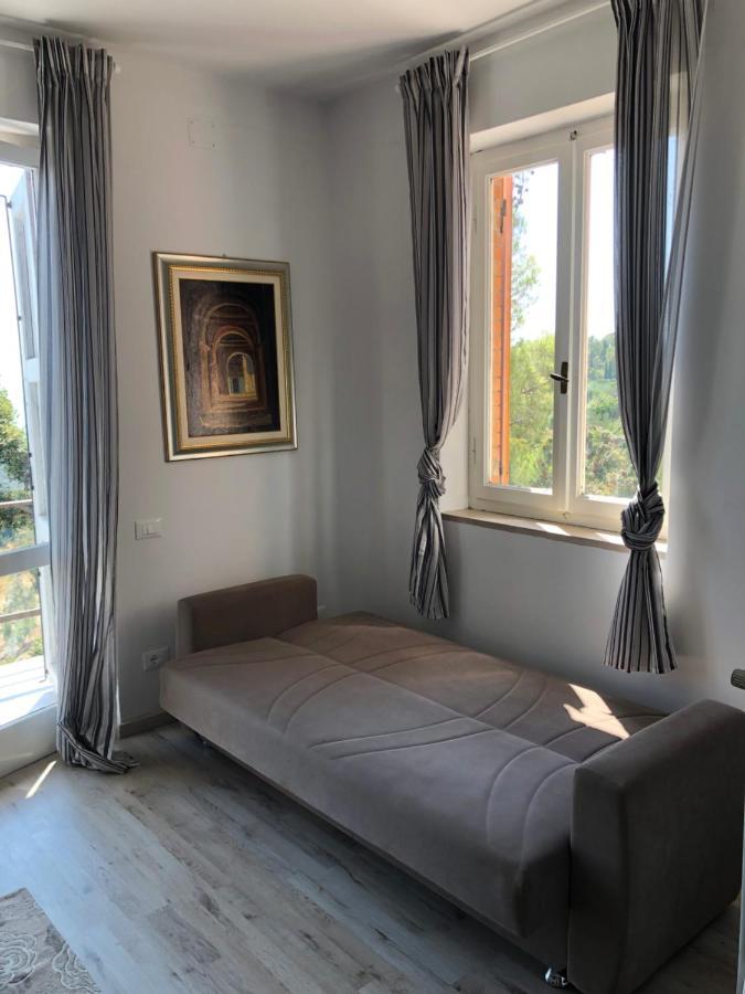 Villa Erika Montenero  Bagian luar foto